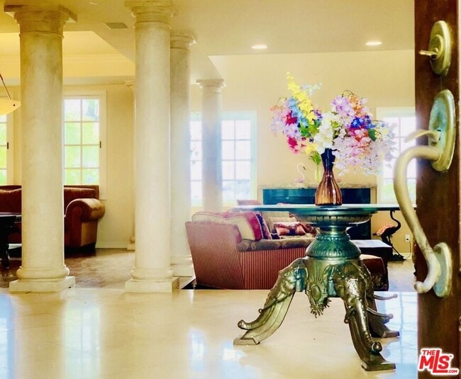 Photo - 23931 Aspen Way