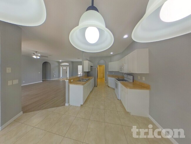 Photo - 4098 Twinbush Terrace