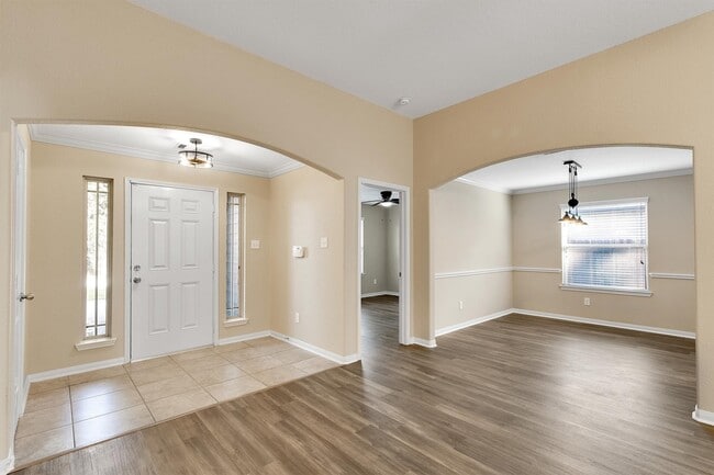 Photo - 5540 S Buffalo Cir