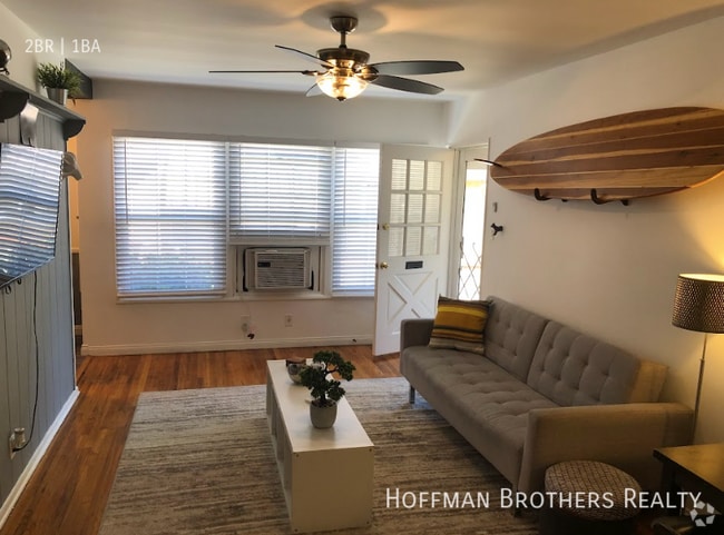 Building Photo - 12429 Chandler Blvd Rental