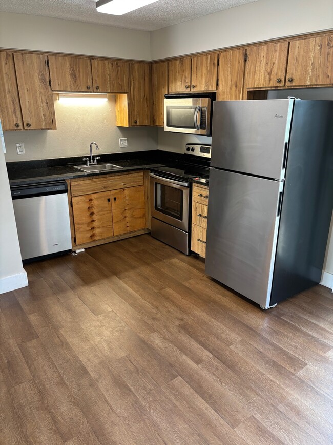 Building Photo - 337 U.S. Hwy 27 S Unit 337 Rental