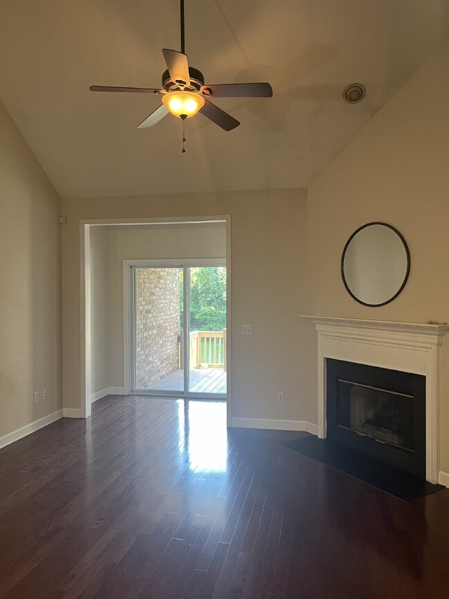 Photo - "Charming 3-Bed Home on Kemberton Court: Spacious Living with 2.5 Baths in Nolensville!" Communit...