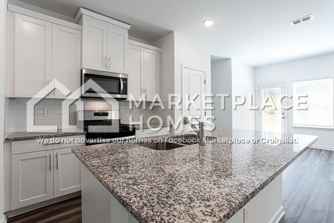 Photo - 360 White Tail Rd