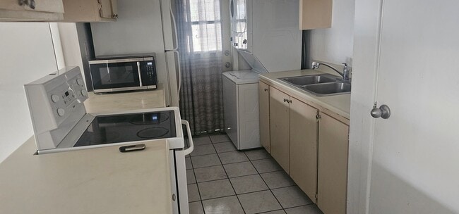 Photo - Quaint 2 story Townhome for rent