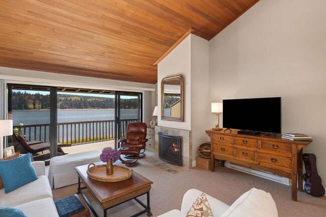 Photo - Short Term Lease | 2 Bed, 2 Bath Resort St...