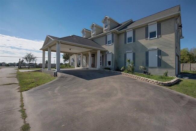 Photo - 2293 E Bayshore Dr