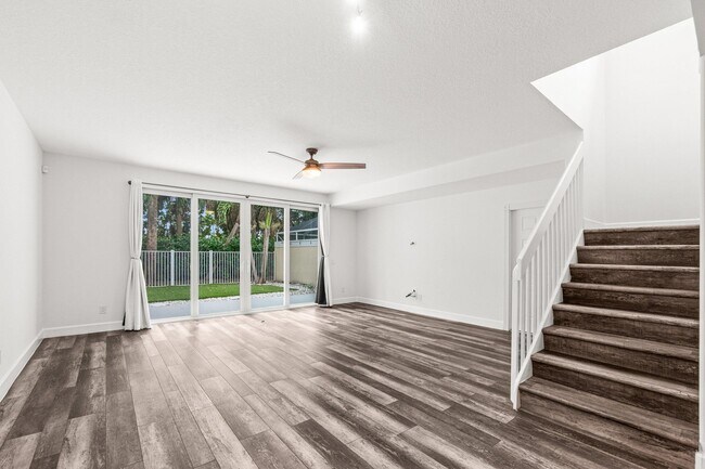 Photo - 508 Capistrano Dr