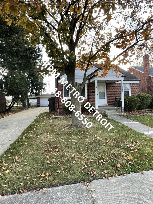 PRICE REDUCTION: Brick Bungalow in Eastpointe - PRICE REDUCTION: Brick Bungalow in Eastpointe House