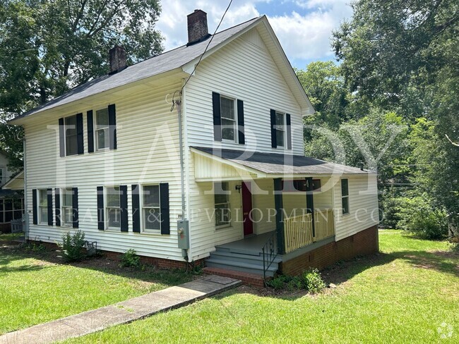 Building Photo - DRP Investments-3304/3306 Maple Road Unit 3304 Maple Rd SE Rental
