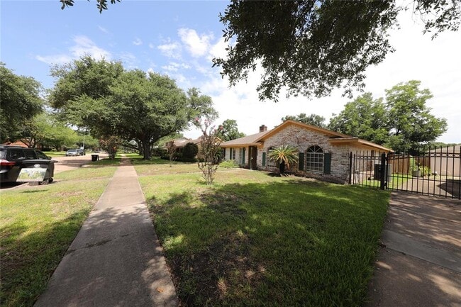 Photo - 9230 Stroud Dr Casa