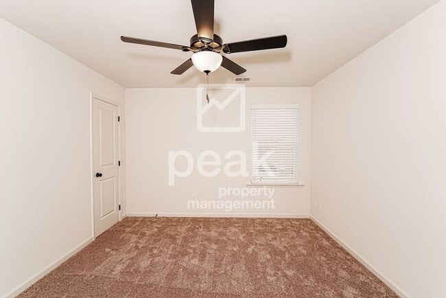 Photo - $1900! 3Bed,2Bath in Pleasant Grove AL! Available NOW! Set up your self guided tour!