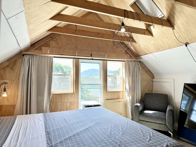 Photo - 3354 W Kiowa St