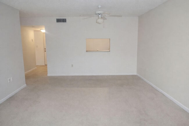 Photo - 711 N Pine Island Rd