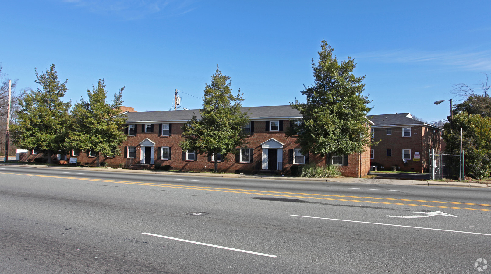 Magnolia Gardens Apartments - Magnolia Gardens Apartments