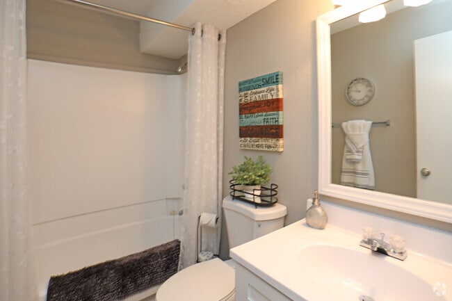 Raintree Apartments