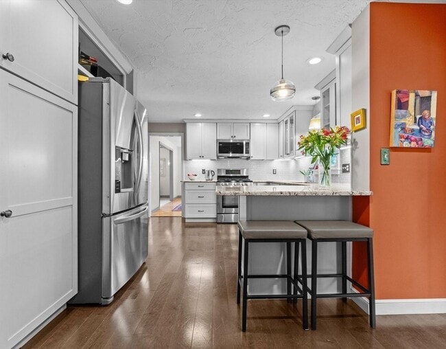 Photo - 9 Pleasantview Ter