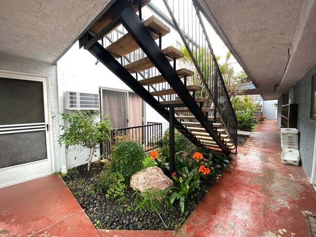 Photo - 3030 Valle Vista Dr Unit 39