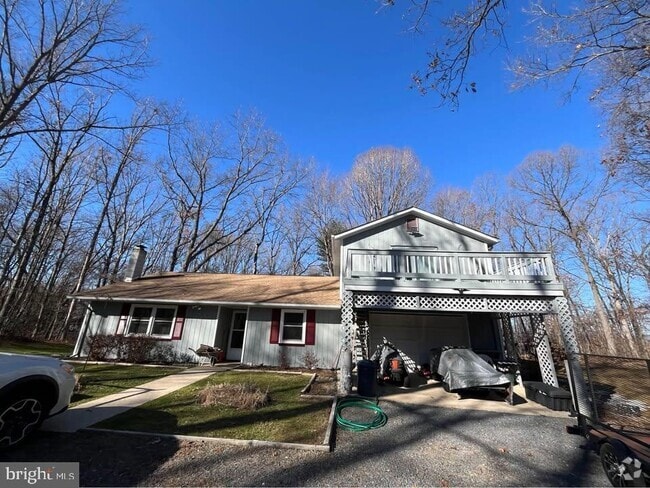 Building Photo - 384 Peach Orchard Rd Rental