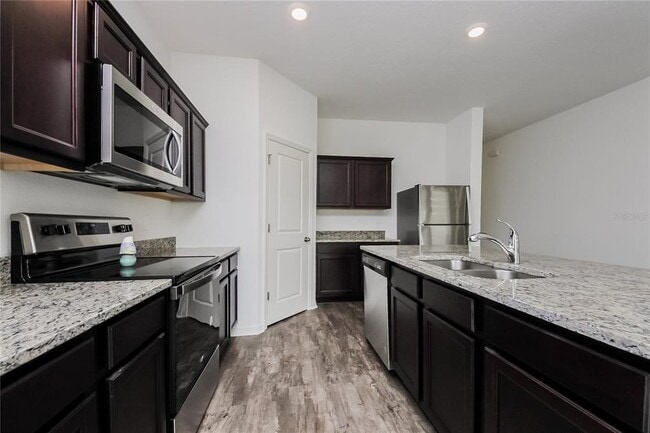 Photo - 126 Hidden Lk Lp