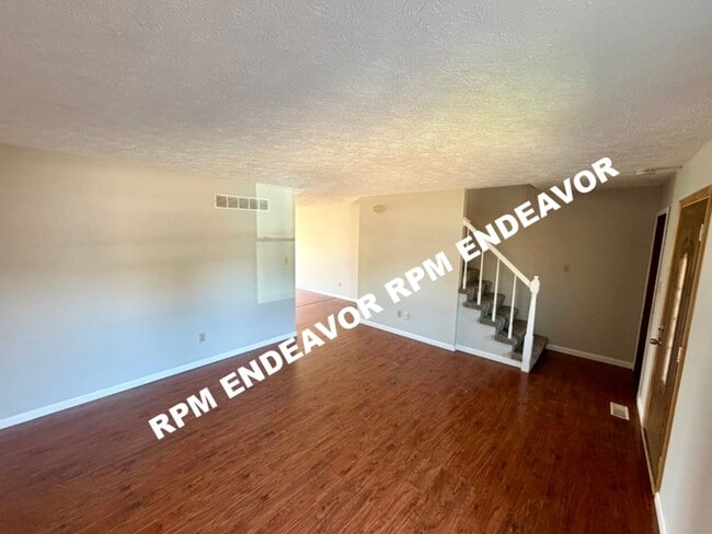 1368 Deerfield Estates Dr