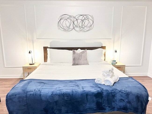 Photo - 5986 Trail Hikes Dr Unit ID1254386P