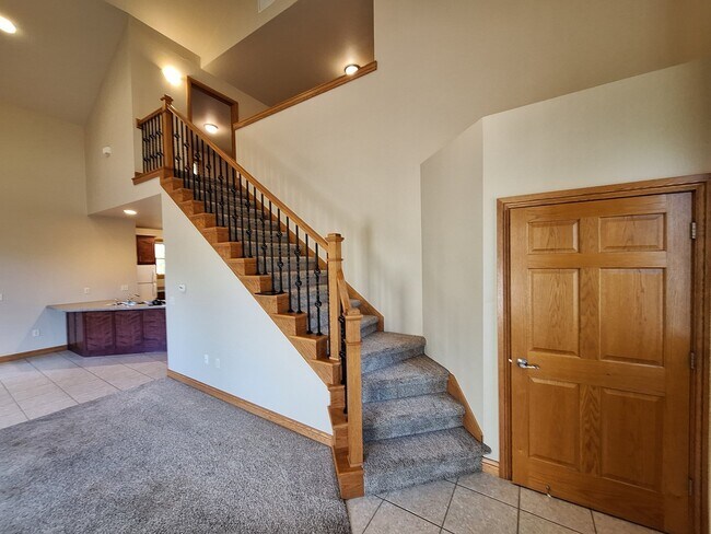 Photo - 1338 Haley Ct