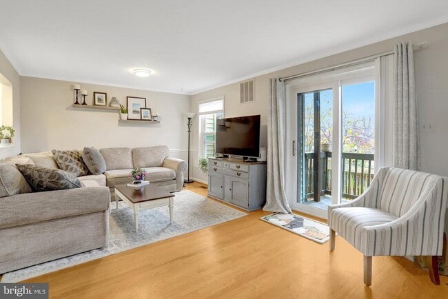 Photo - 2101 N Rolfe St