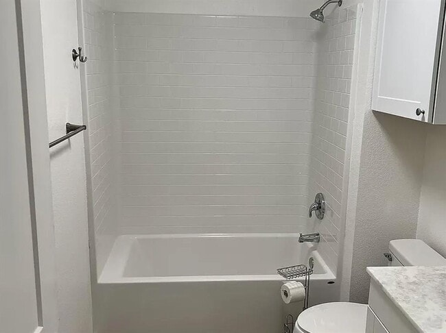 Photo - 1440 Jackson St