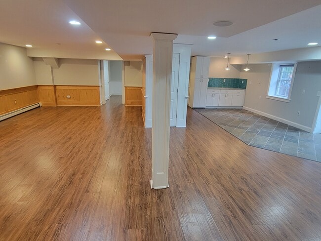 Área de estar principal - 8 Angela Ct