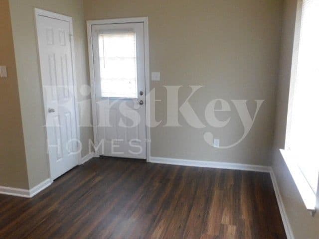 Photo - 2695 Laurelcrest Cove