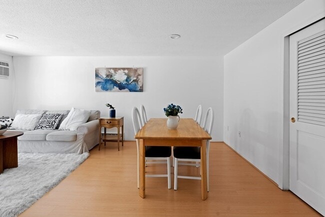 Photo - 1186 Worcester Rd Unit 220