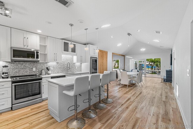 Photo - 1124 Highland Beach Dr