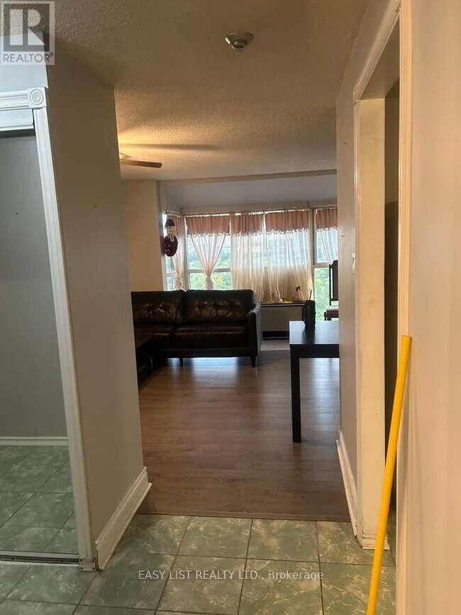 Photo - 61 Markbrook Ln Unité 910