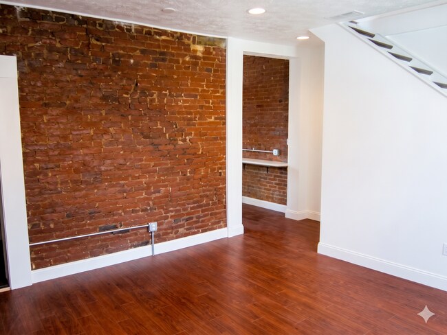 Photo - Beautiful 3 bed, 1 bath luxury apartment South Side Flats Unit 2