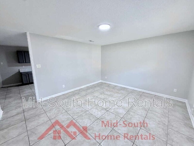 1521 Abernathy Rd