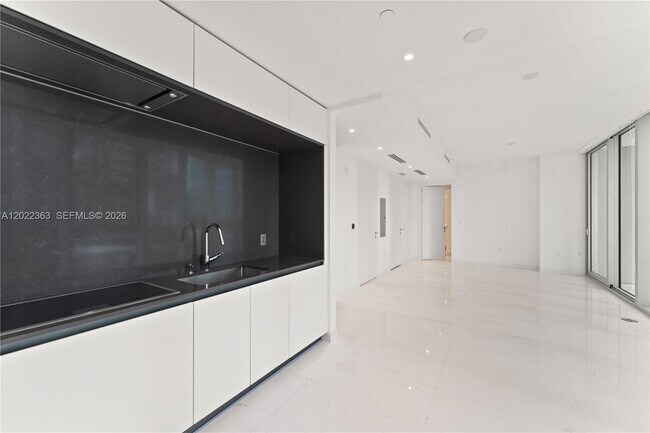 Photo - 300 Biscayne Blvd Way Unit 1406