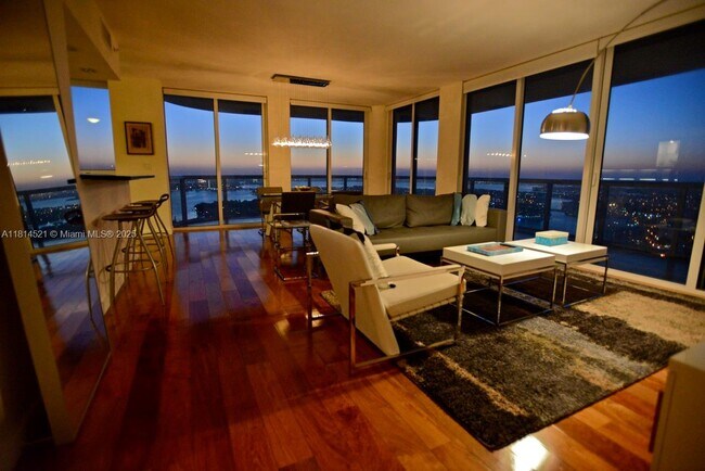 Photo - 6365 Collins Ave Unit 3908