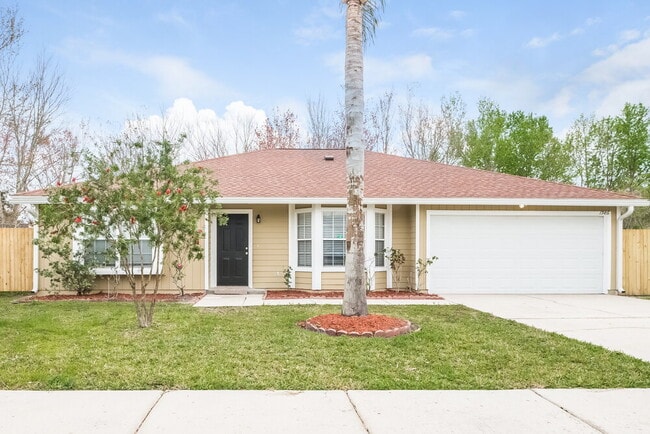 Building Photo - 1986 Apopka Dr