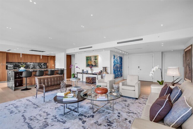 Photo - 430 Grand Bay Dr Unidad 608