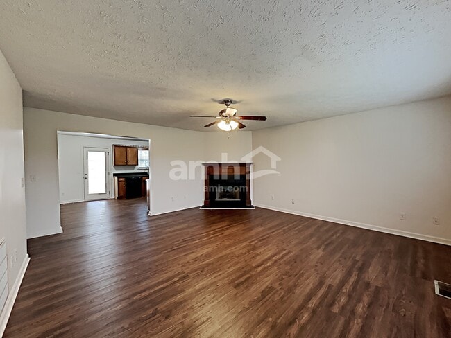 Photo - 200 Priest View Dr