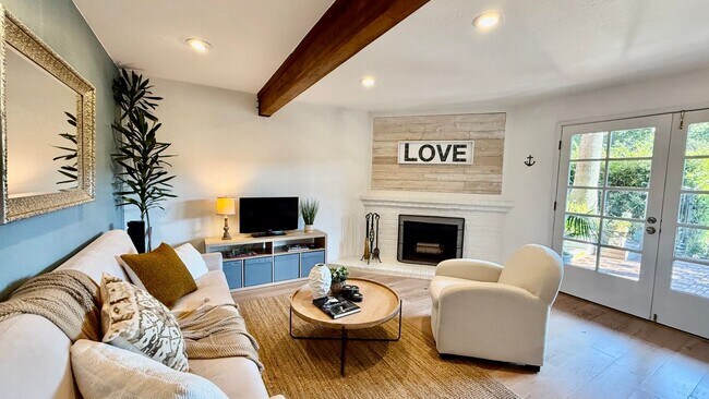 Photo - 106 Stanford Way