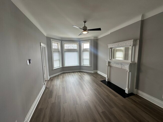 Photo - 6426 S Ingleside Ave Unit 2
