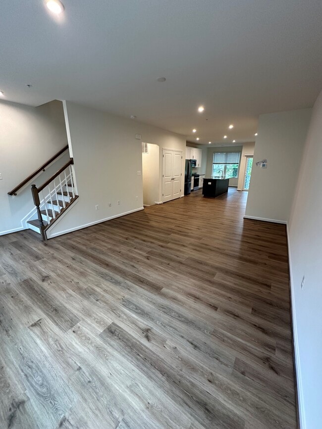 Photo - 1104 Thomas Trl Townhome