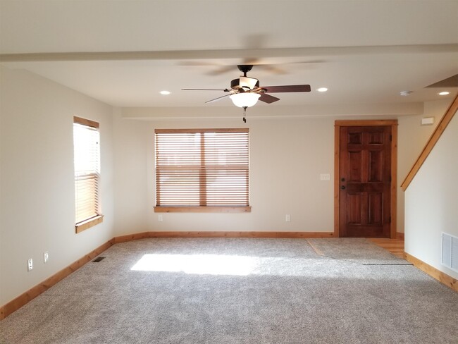 Photo - 4443 Glenwood Dr