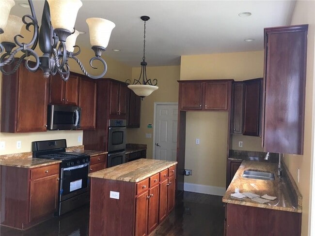 Photo - 5575 Toccoa Dr