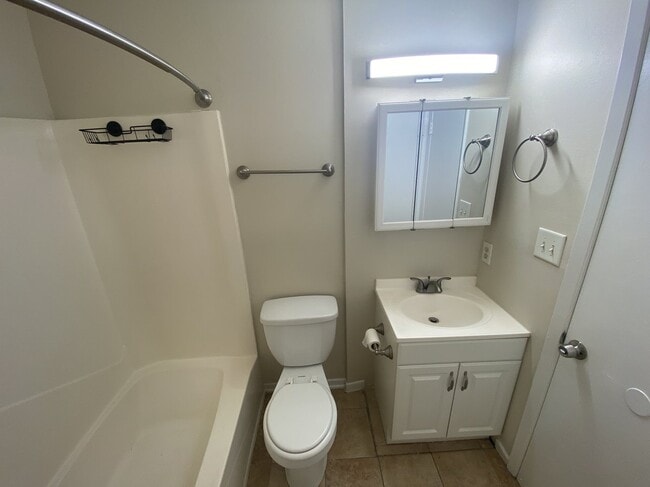 Photo - 144 Alabama Ave NW