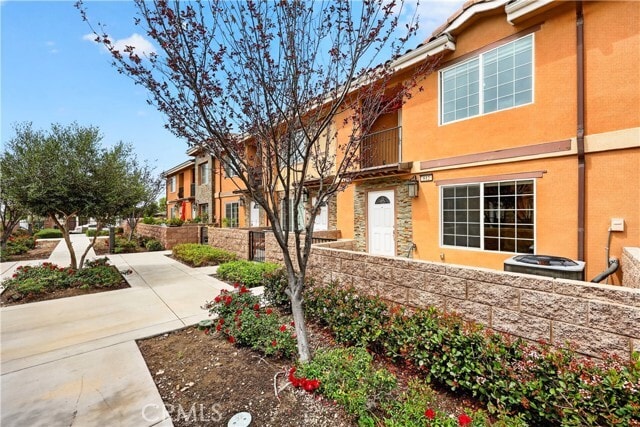 Photo - 16408 Valencia Ave Unit 612