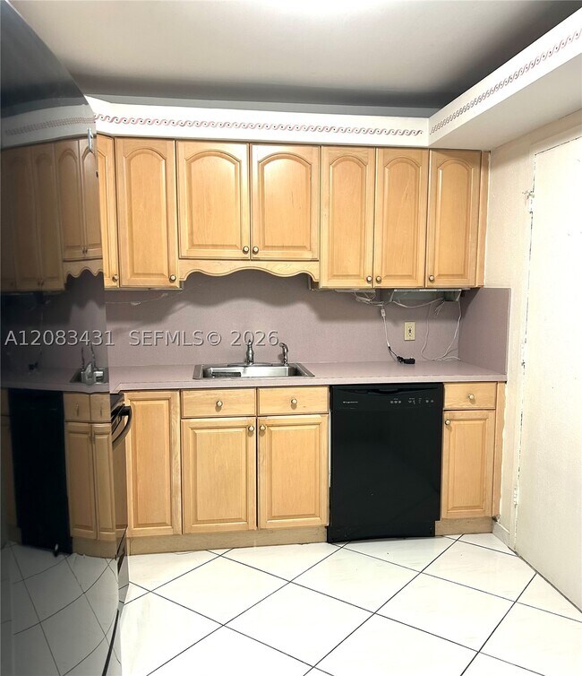3800 S Ocean Dr Unit 1404