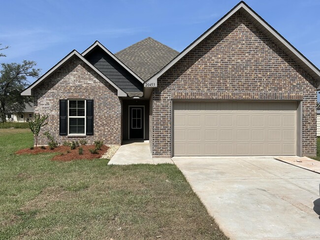 Building Photo - 20453 Ridgelake Rd