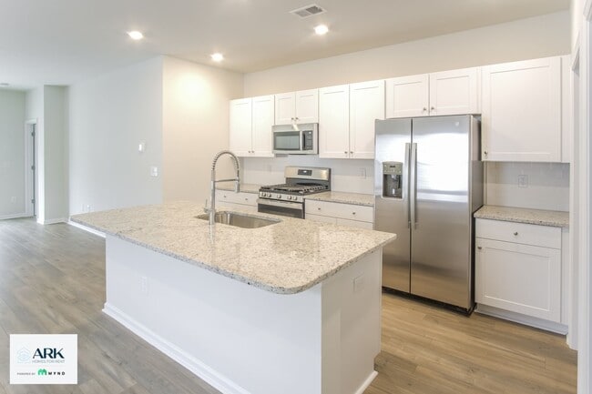 Photo - 1159 Joywood Dr